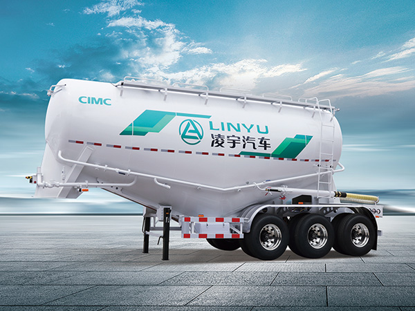 幹混砂漿半挂車}